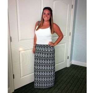Black and white maxi skirt